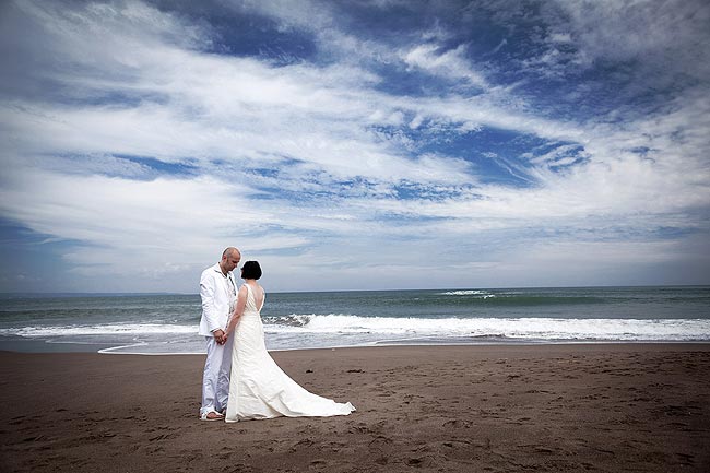 Beach wedding Bali