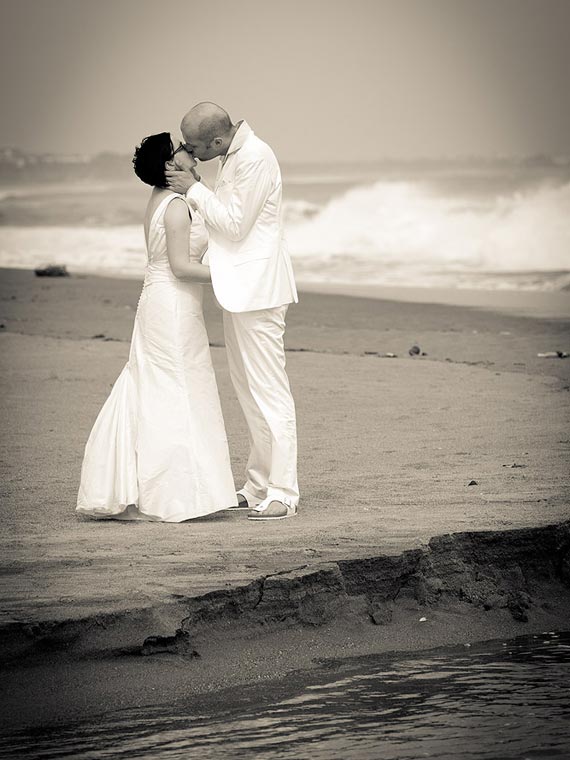 Beach wedding Bali